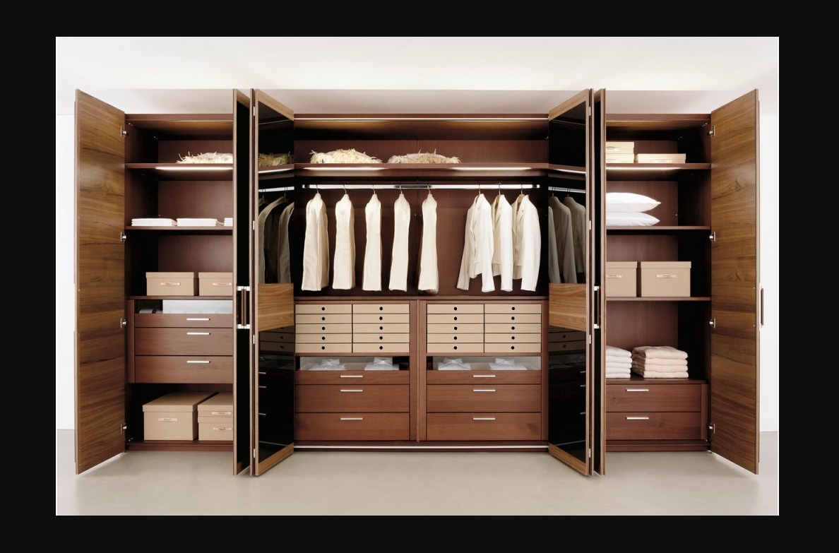 MART-CLOSET-08-008